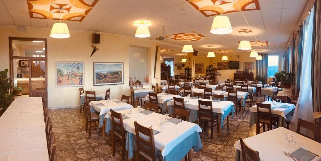 Albergo Ristorante Monte Selva - View 3