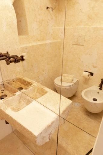 Alesia Luxury Cave - View 7