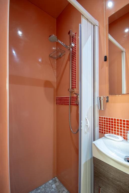 Althea Rooms - عرض 6