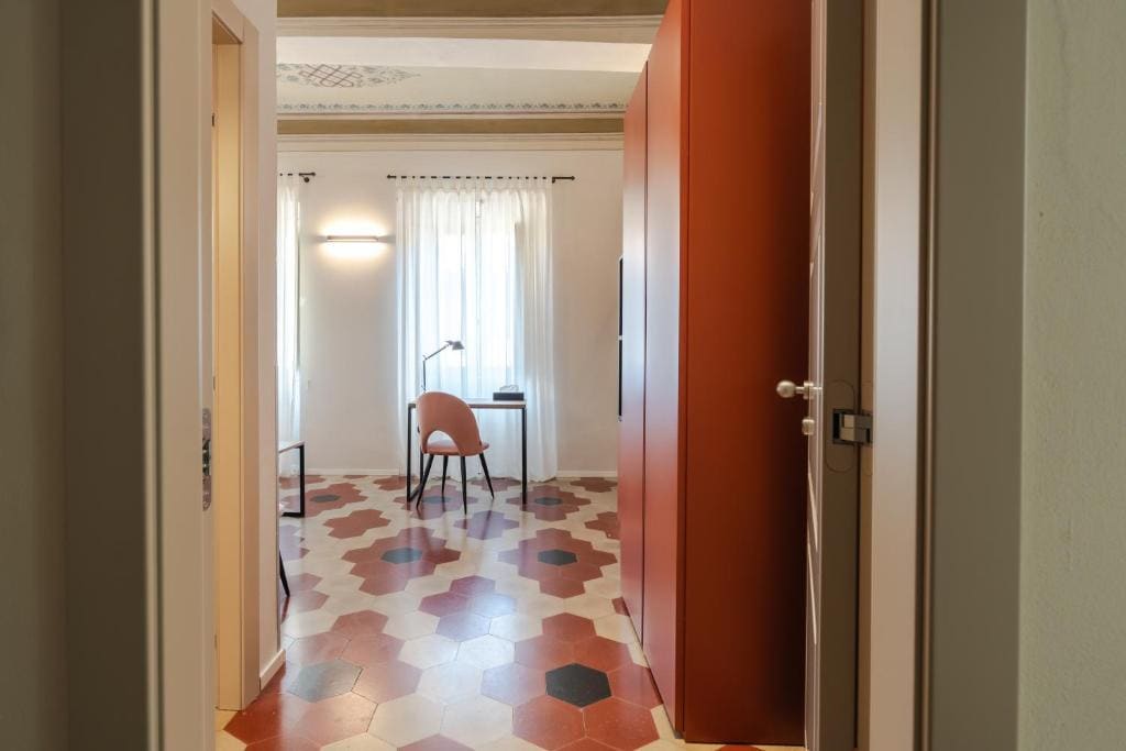AmiRooms Affittacamere - View 7