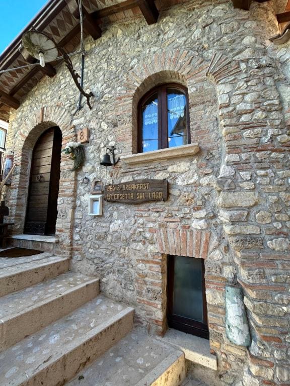 La Casetta sul Lago - व्यू 6
