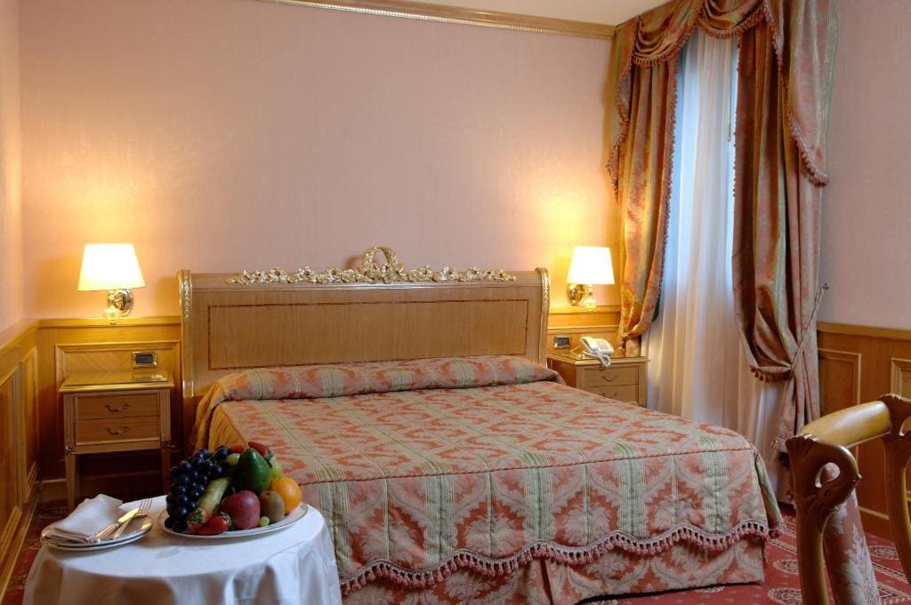 Andreola Central Hotel - View 2