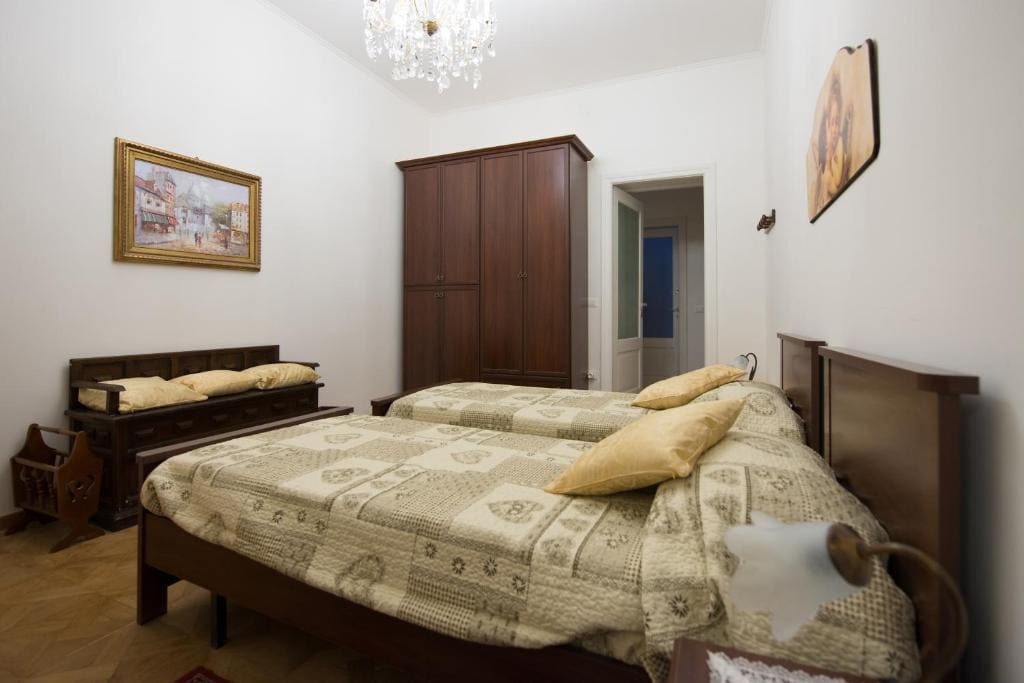 B & B Antico Borgo Teresiano - View 7