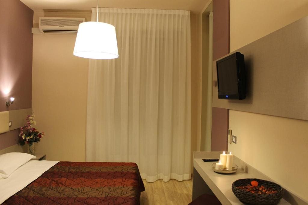 Hotel Astor B&B - View 2