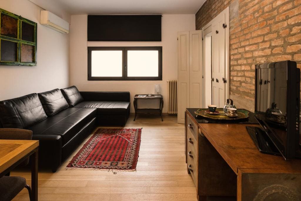 B&B Design - View 4