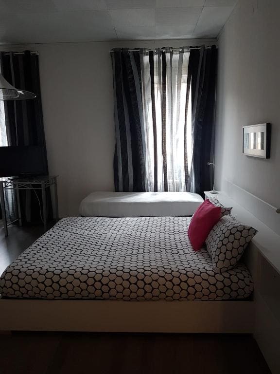 B&B Porto Vecchio ROOMS - Stazione Centrale Trieste - View 3