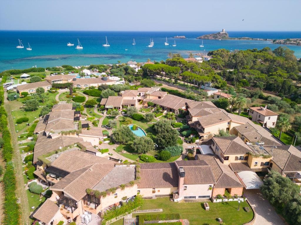 Hotel Baia di Nora - Main view