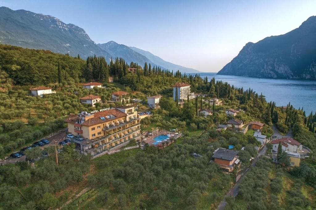 Hotel Benacus Panoramic - View 3