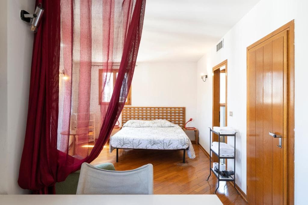 Anzolo Palace - Rooms & Apartments - View 5