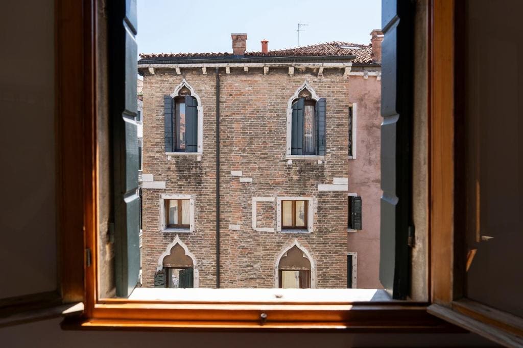 Anzolo Palace - Rooms & Apartments - View 4