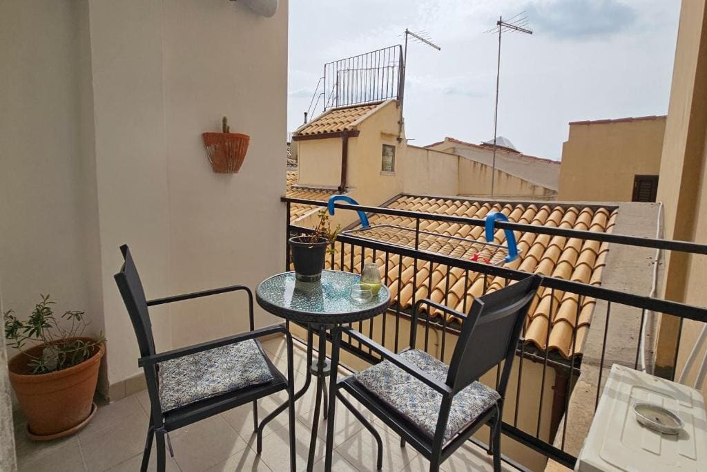Cavour Rooms - Main view