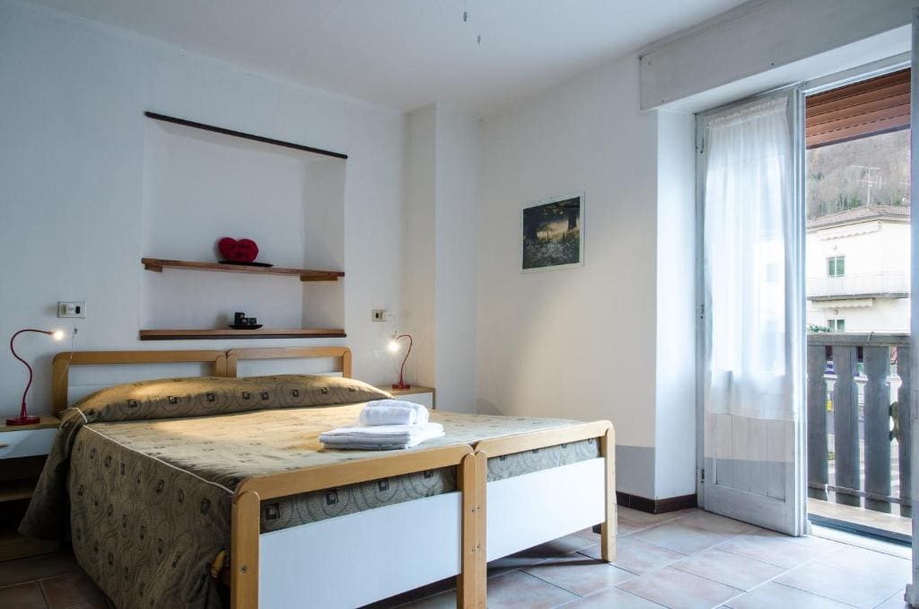 Hotel Capriolo - View 2