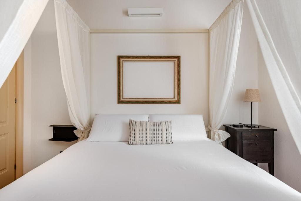 Casa Enzo - Old Town & Station - AC, Free Parking - Vista 7