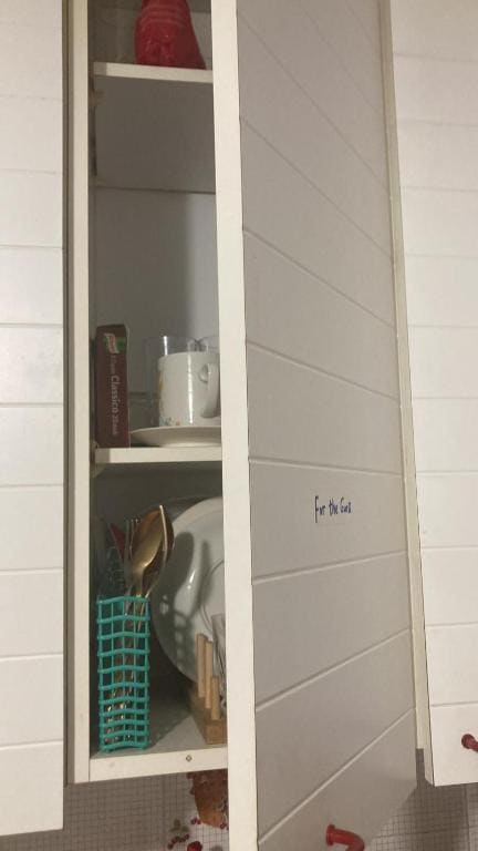 Cheerful Room, Shared Kitchen in Art House, One or Couple - View 5