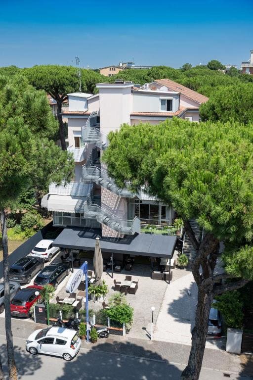 Hotel Chery - Main view
