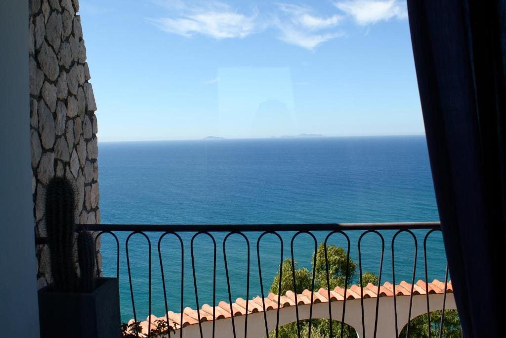 Claro De Lua Circeo B&B - Main view