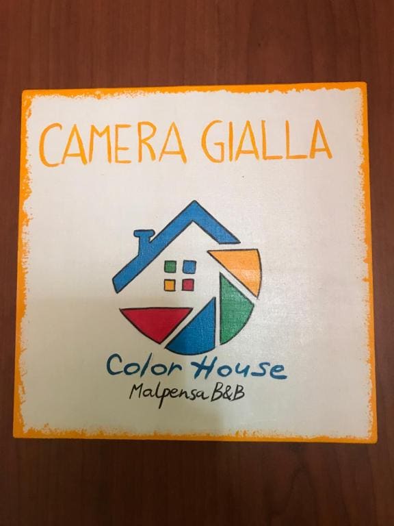 Color House Malpensa B&B - View 2