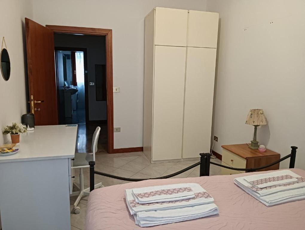 Comfort Room in Mestre - عرض 2