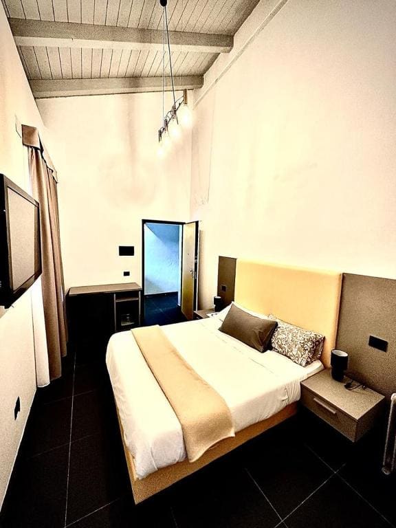 Dazio Exclusive Rooms - View 6