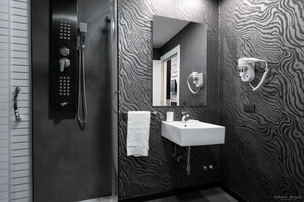 Hotel Deco - View 4