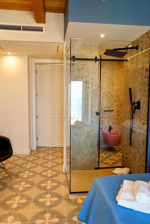 Don Ugo Luxury Rooms - View 3