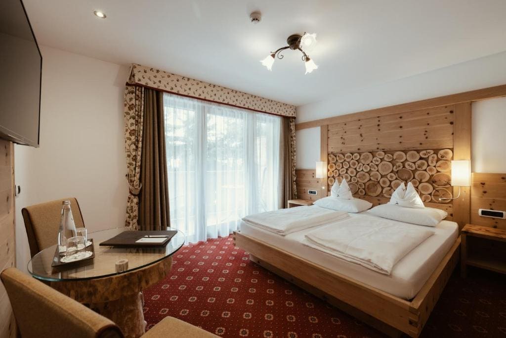 Hotel Edda - View 4