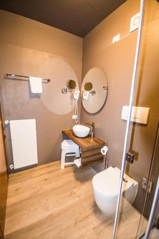 Hotel Eden — Vue 2
