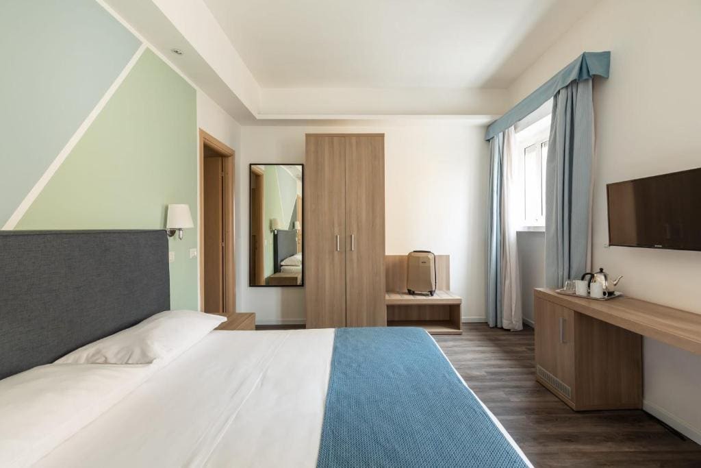 Fleming Suites by Hili - View 5
