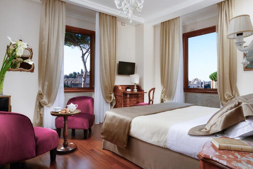 Hotel Forum - View 2