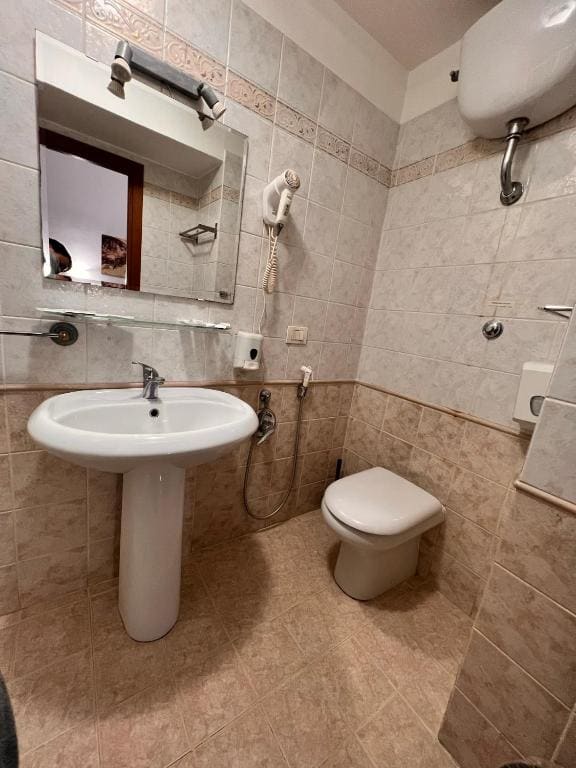 Alius and Freerome Hotel - View 6