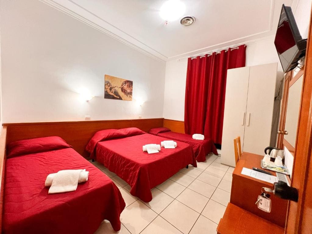 Alius and Freerome Hotel - View 7