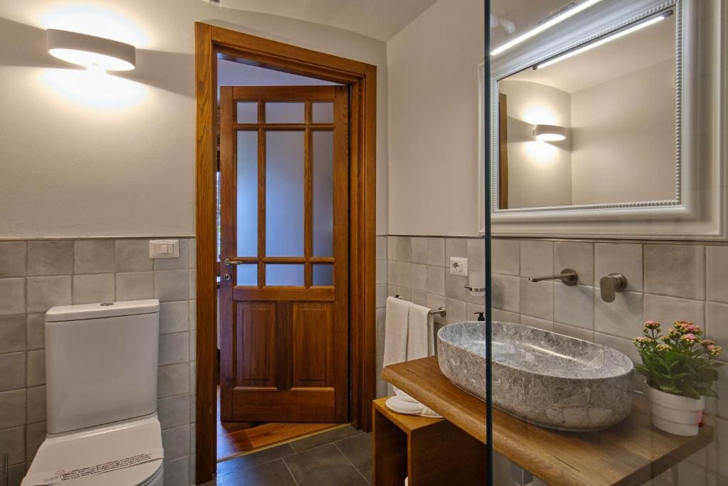 Giarvino Boutique Guest House - View 6