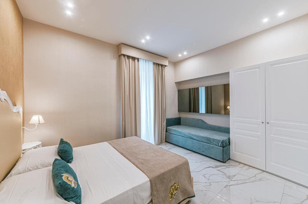 Gentile Suite & Spa Vomero - View 5
