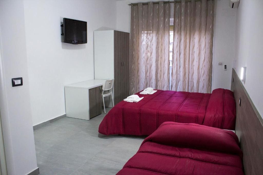 Tiburtina Royal Suites - View 2