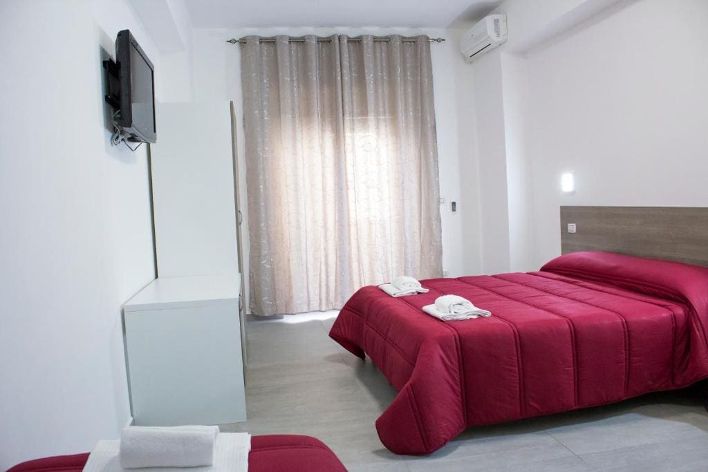 Tiburtina Royal Suites - View 6