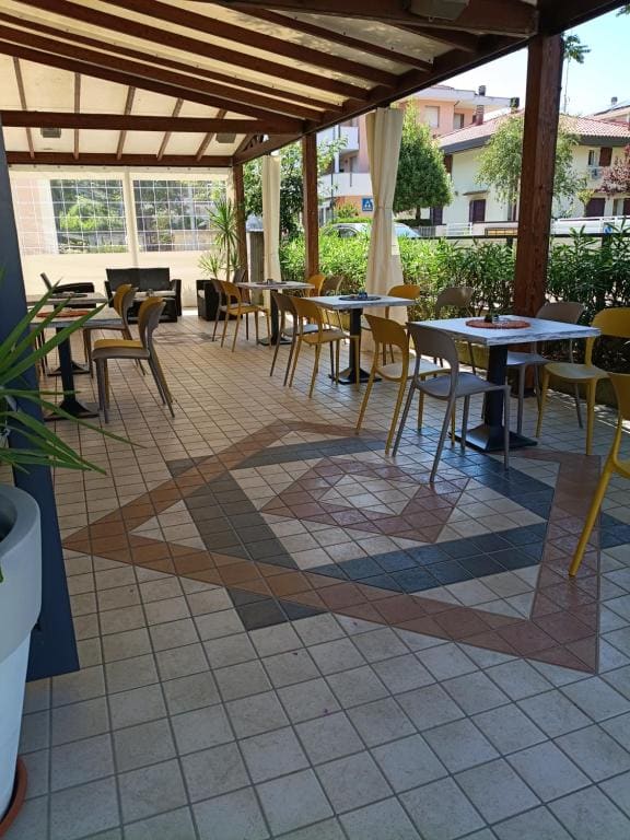 Hotel Goldene Rose - View 7