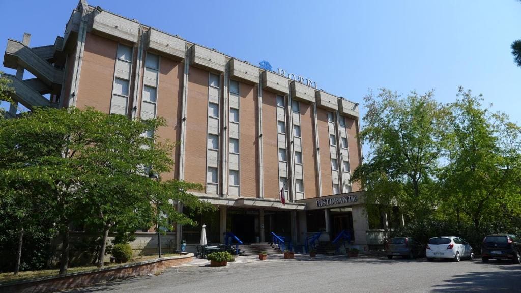 Hotel Grassetti - Main view
