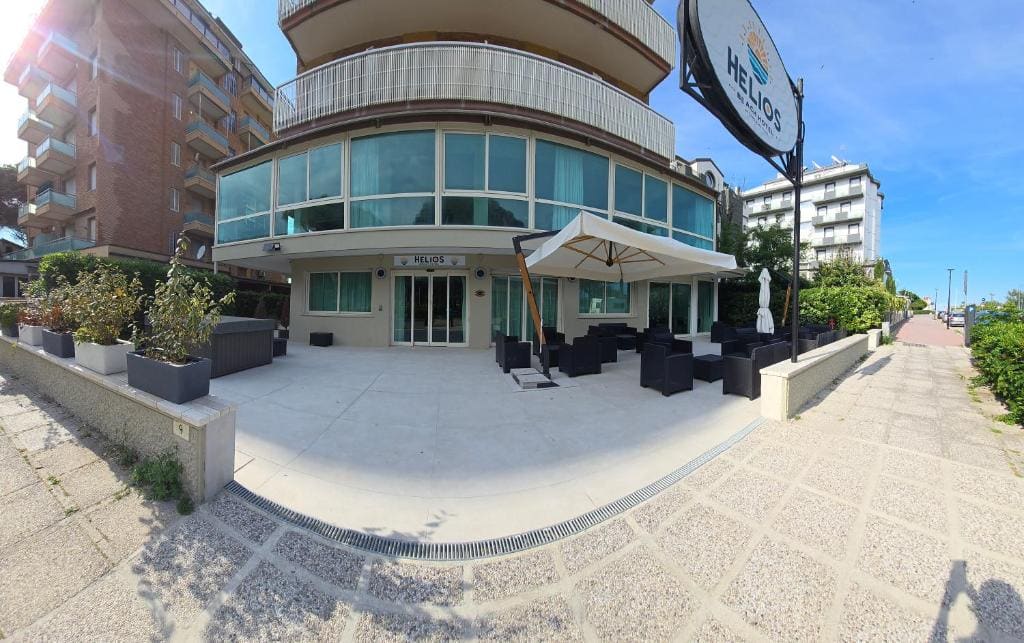 Hotel Helios Beach - Main view