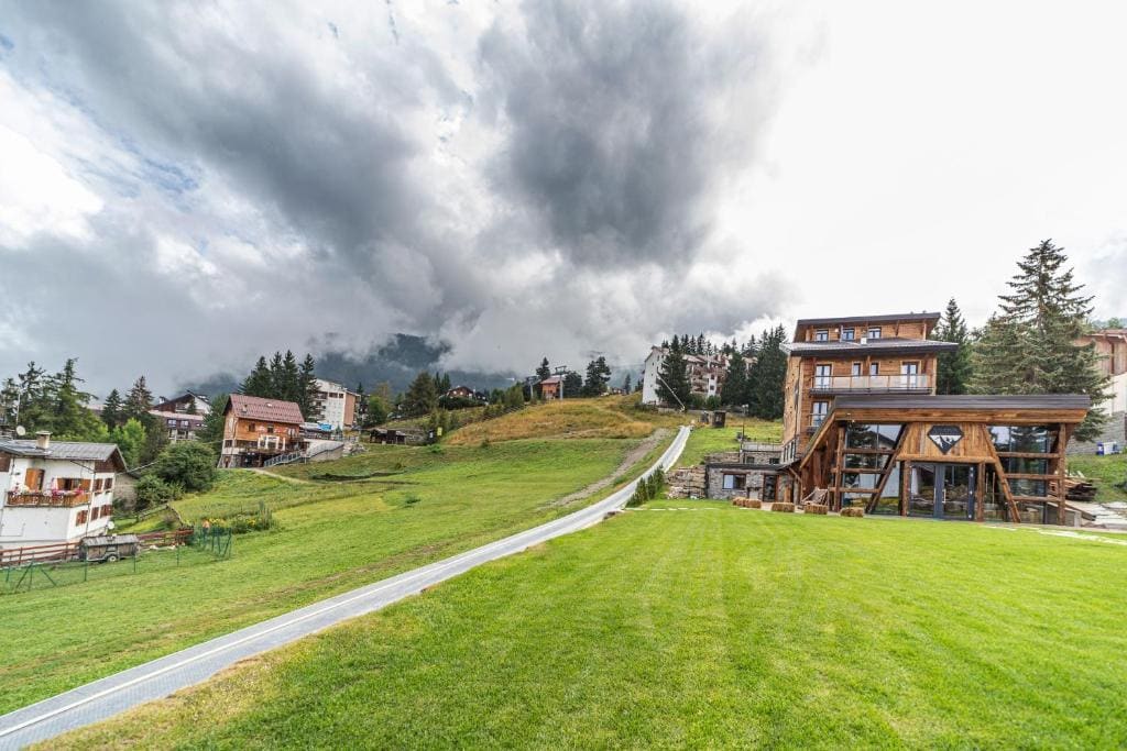 Avalanche - Alpine Boutique Hotel - View 3