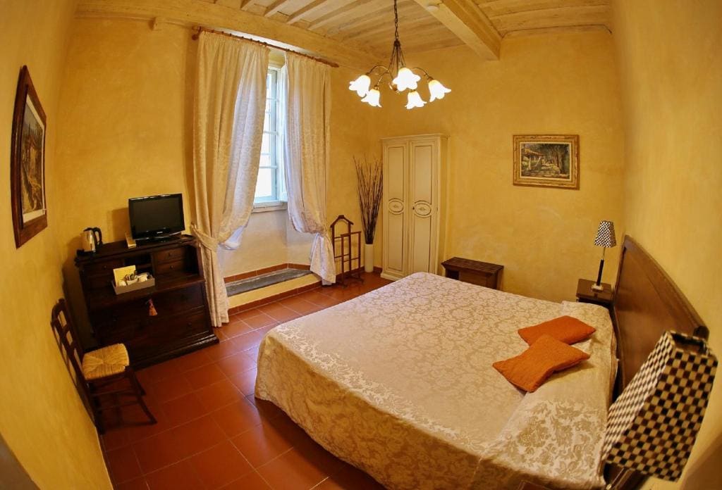 Hotel Italia Cortona - View 2