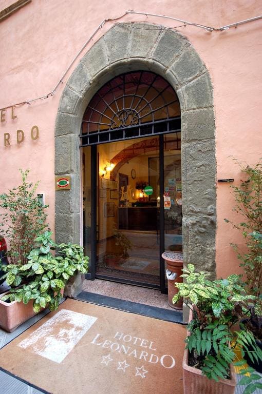 Hotel Leonardo - View 4