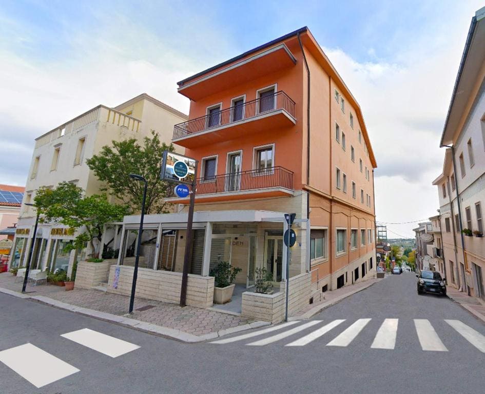 HOTEL HOUSE GARGANO - Main view