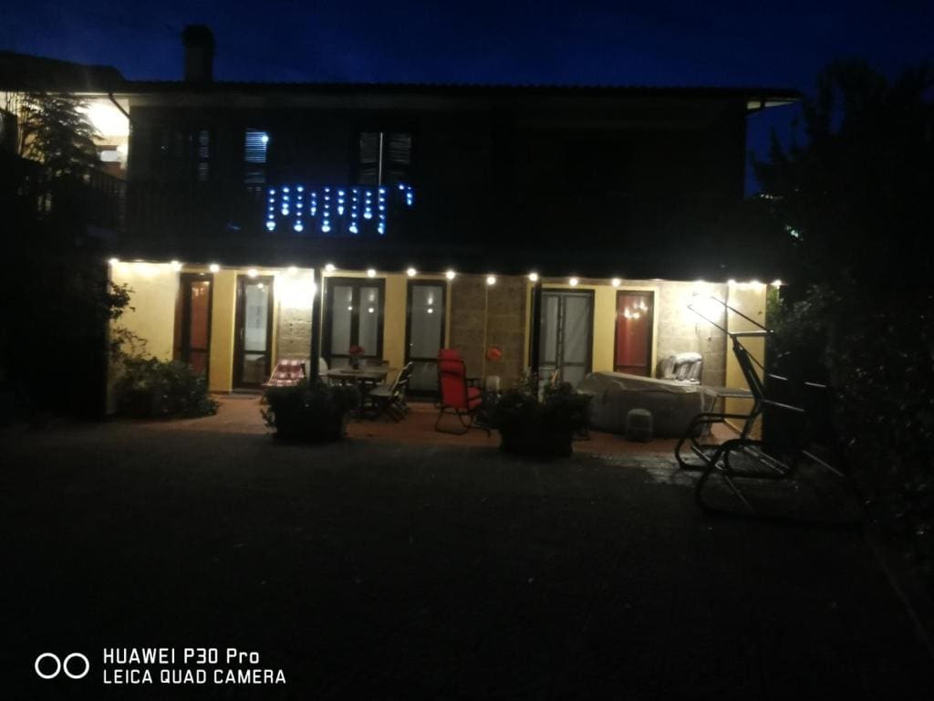 villa di charme con piscina e jacuzzi tra Roma e Viterbo - View 4