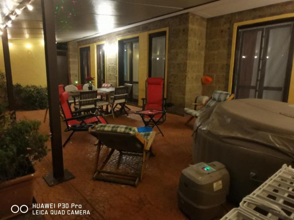 villa di charme con piscina e jacuzzi tra Roma e Viterbo - View 2