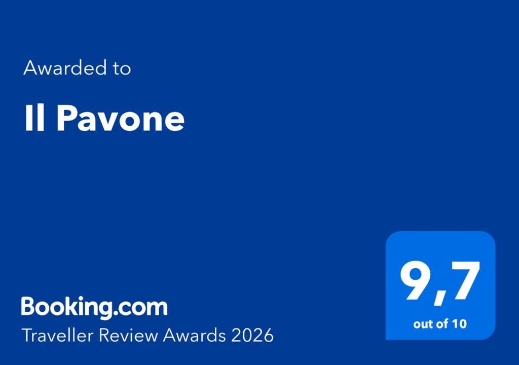 Il Pavone - View 2