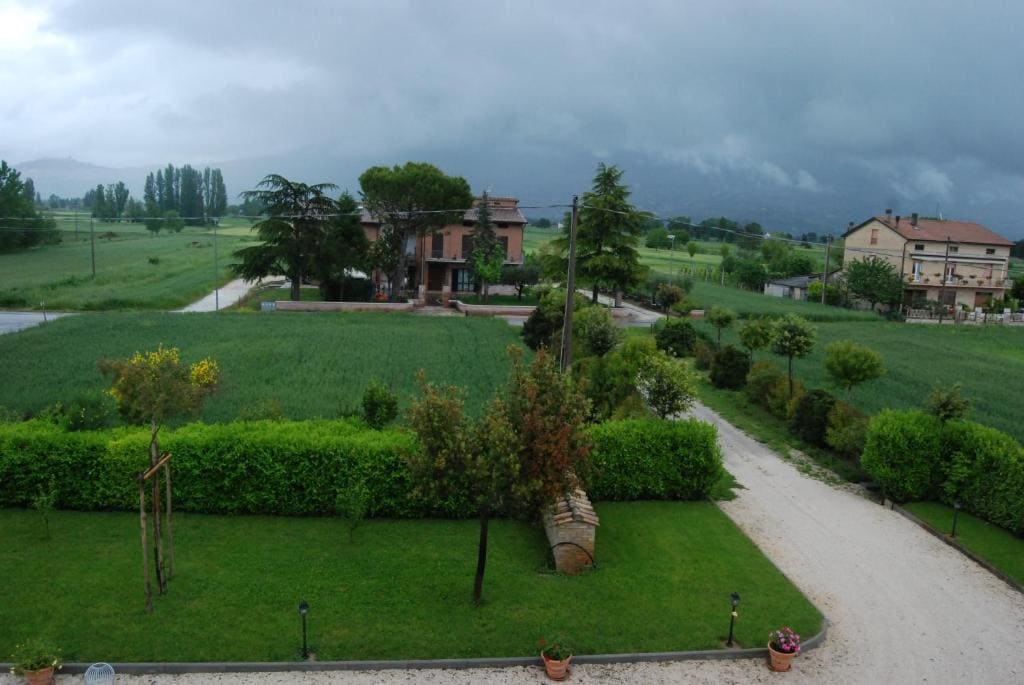 Agriturismo"Il Sagrato di Assisi" appartamenti,camere - Main view