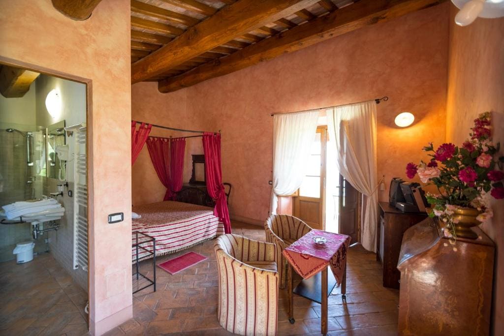 Tuscan Relais Il Serraglio - View 2