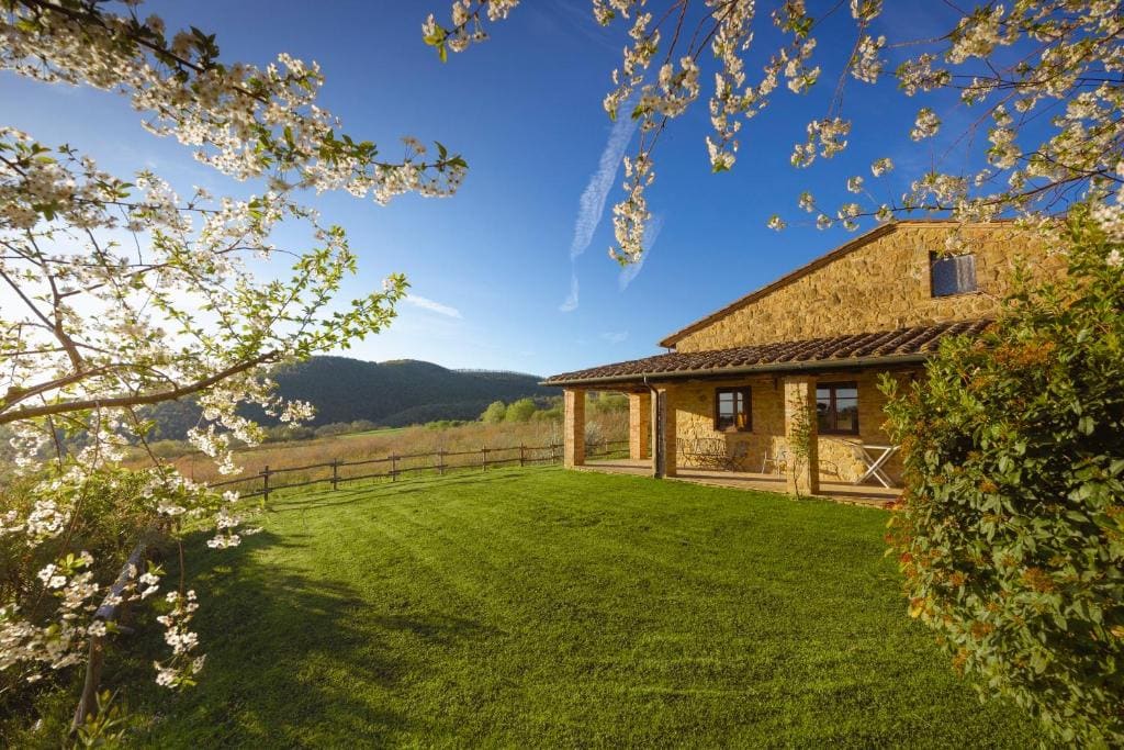 Tuscan Relais Il Serraglio - View 6