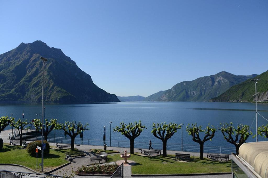 Iseo Lake - Rooms & Apartments - Main view