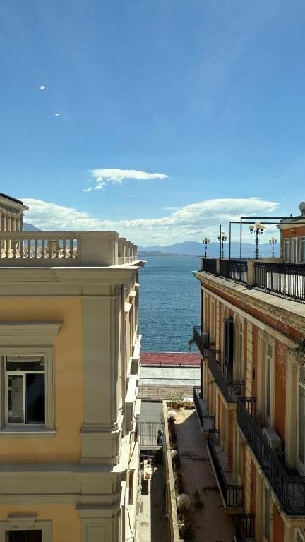 Izz Home - View 3